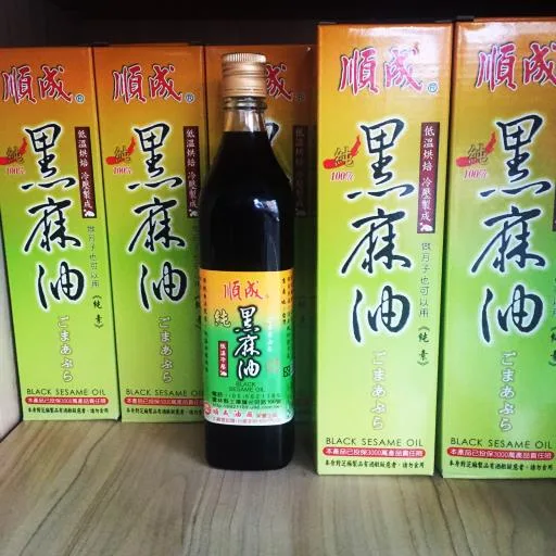冷壓黑麻油 外包裝