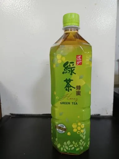 道地蜂蜜綠茶900ML 外包裝