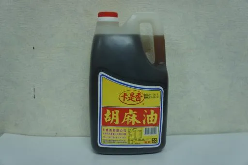 卡是香胡麻油 外包裝