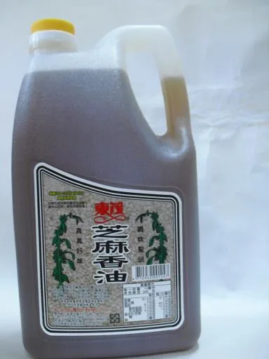 東茂芝麻香油A-2.8L 外包裝