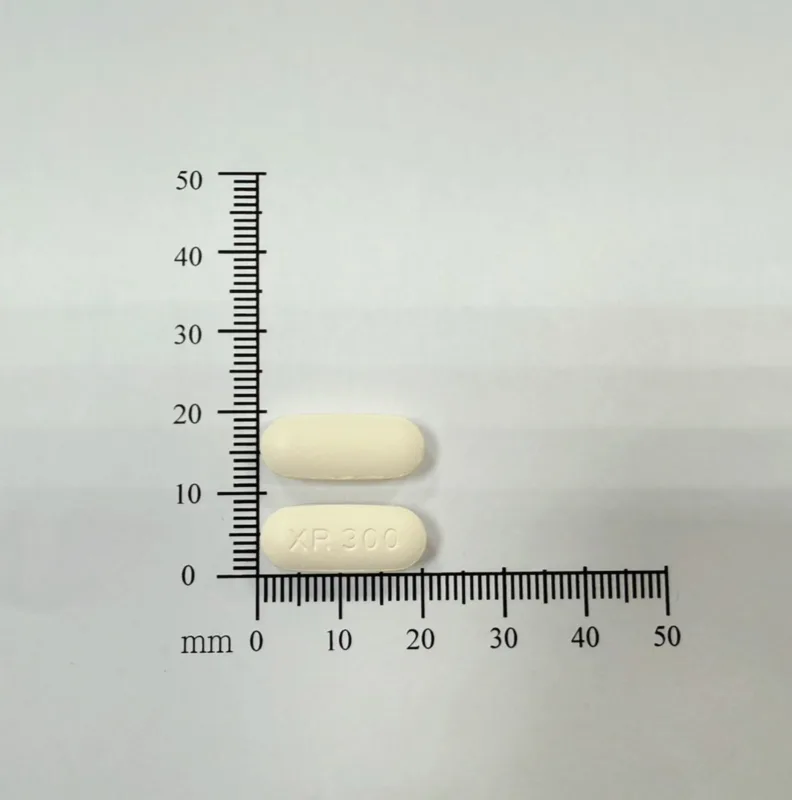 思樂康持續性藥效錠 300 毫克外觀