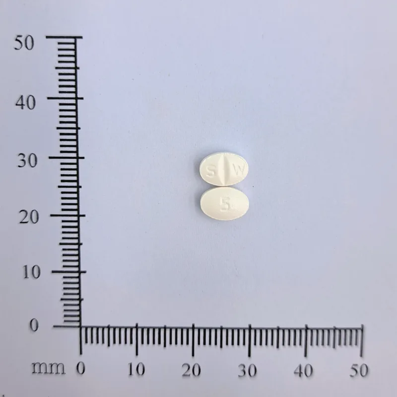 易思坦膜衣錠5毫克外觀