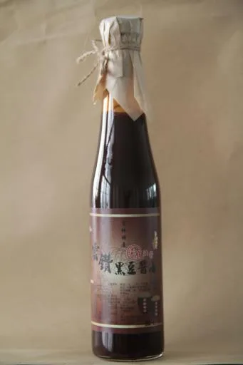 雲鑽壺底醬油膏 外包裝