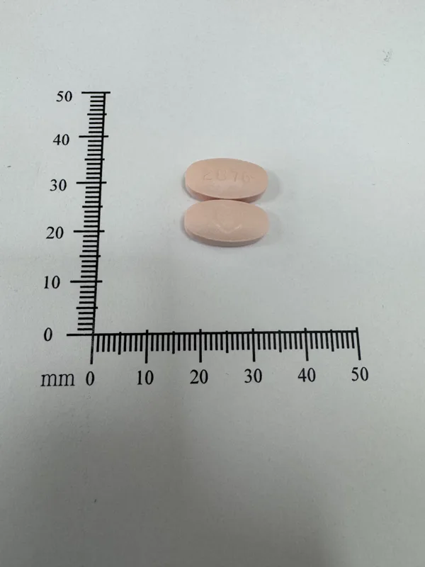 可普諾維膜衣錠300毫克/12.5毫克外觀