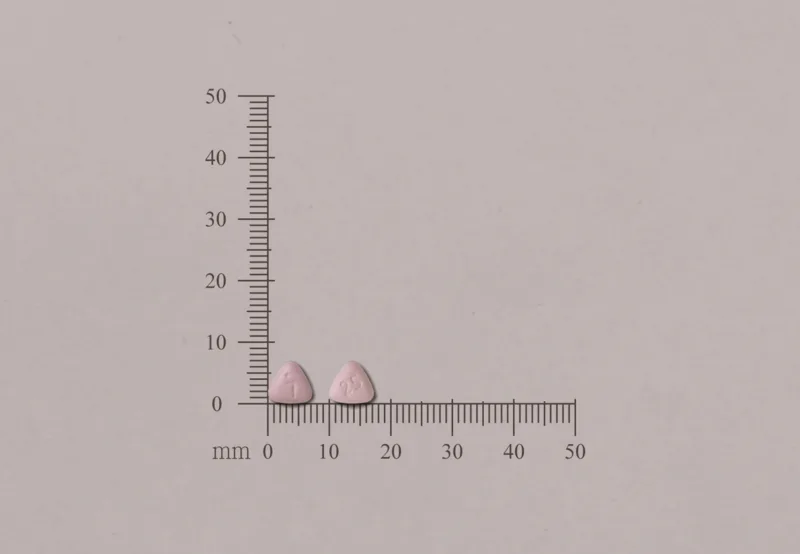 科唯可膜衣錠25毫克外觀