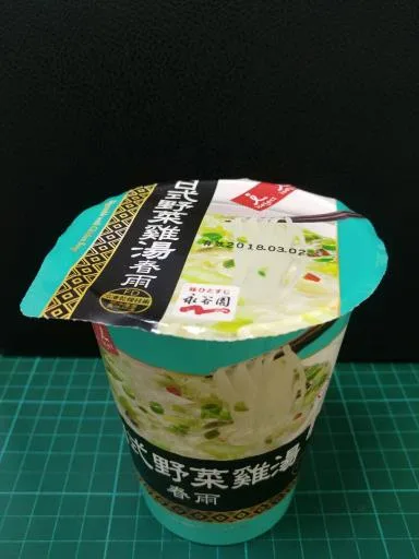 iseLect日式野菜雞湯春雨 外包裝