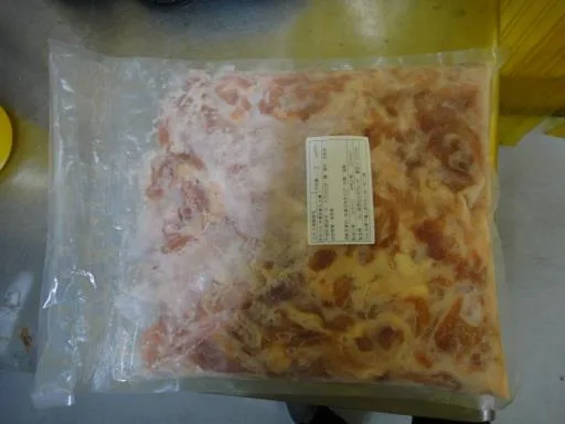 撈派雞腿肉 外包裝