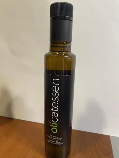 奧立森特級初榨橄欖油 外包裝