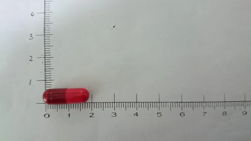 "元宙"保益肝膠囊外觀