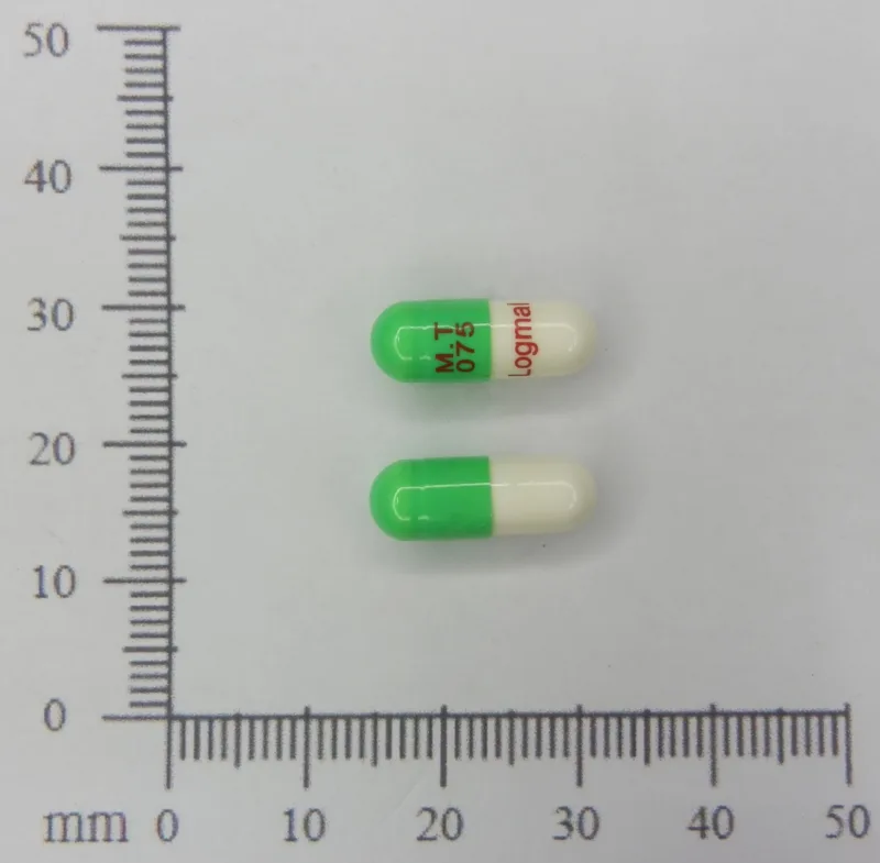 潰康寧膠囊（斯比樂）外觀
