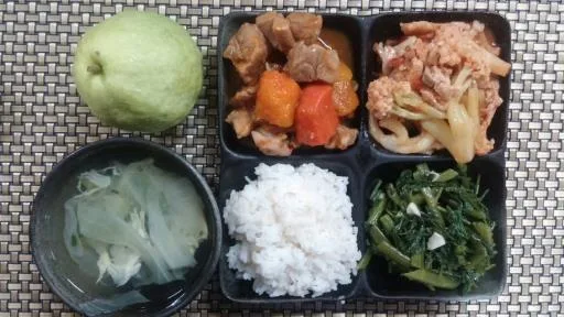 高雄市左營區文府國民小學營養午餐 外包裝