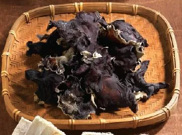 有機黑面白背乾木耳 外包裝