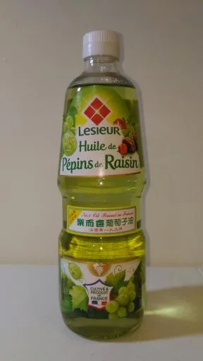 樂而喜葡萄子油 外包裝