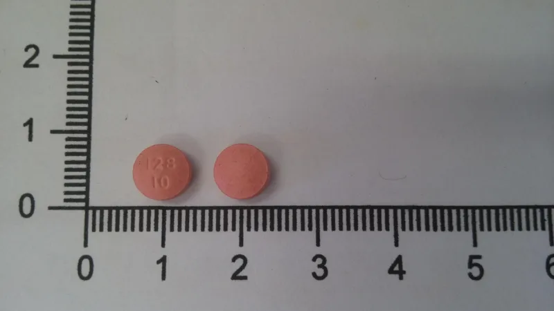 羅脂能膜衣錠10毫克外觀