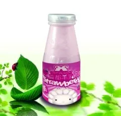 首都草莓調味羊乳飲品 外包裝