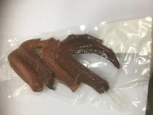 鴨翅 外包裝