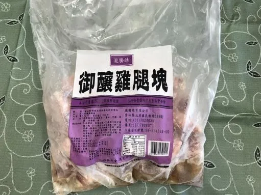 御釀雞腿塊 外包裝