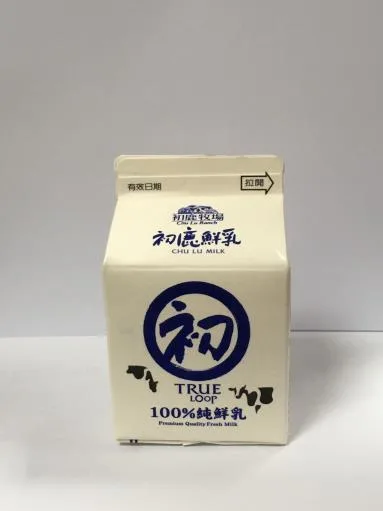 初鹿100%純鮮乳(300ml) 外包裝