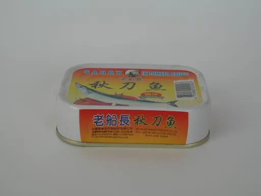 老船長茄汁秋刀魚 外包裝