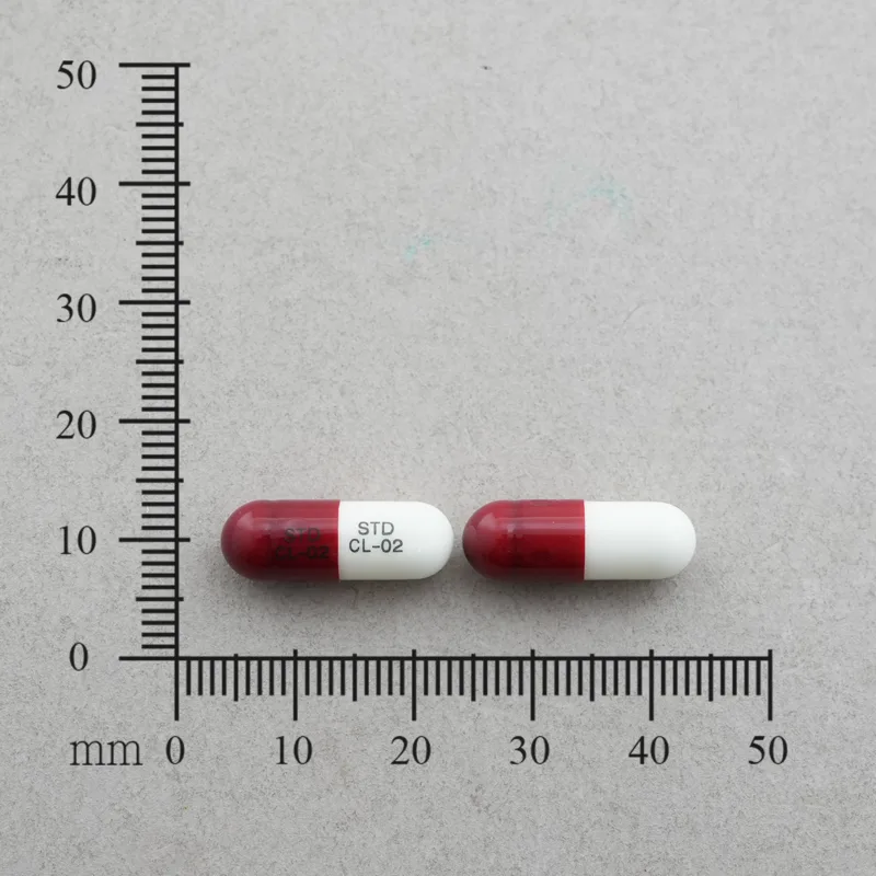 "生達" 脂佳膠囊３００公絲(健菲布脂)外觀