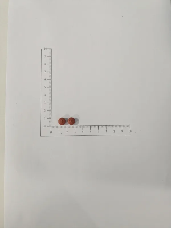 歐舒卡膜衣錠10/40毫克外觀