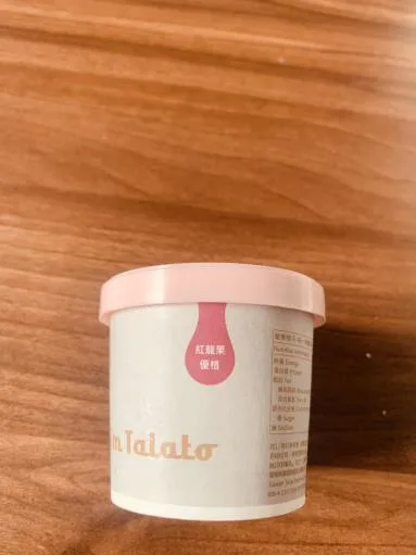 火龍果冰淇淋 外包裝