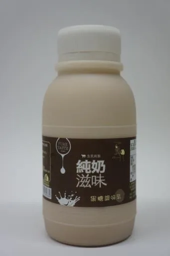 300C.C.南傳黑糖調味乳 外包裝