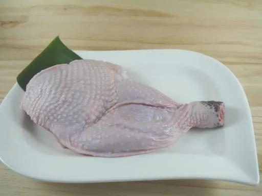 野飼崎雞-去骨雞腿 外包裝