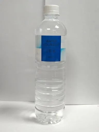 600ml WATER YOURSELF台酒好水 外包裝