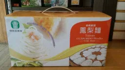 鳳梨麵 外包裝