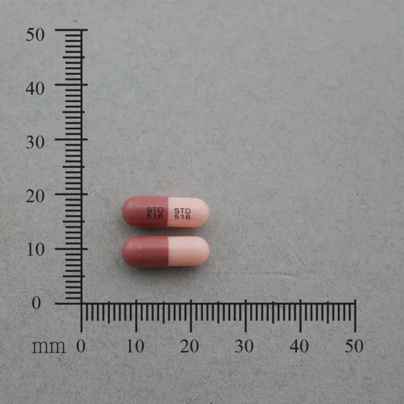 "生達" 瘍寧膠囊20毫克 (奧美拉唑)外觀