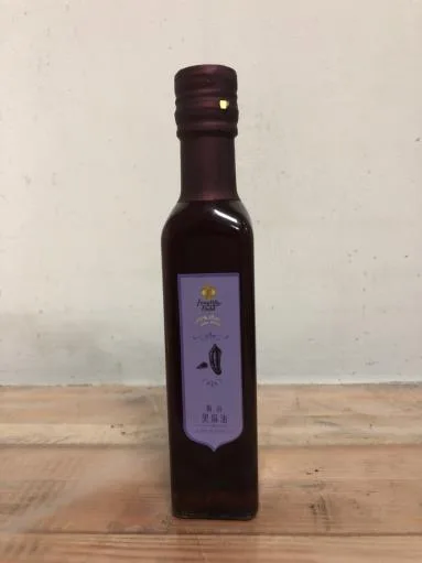 黑麻油250ML(新) 外包裝