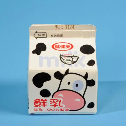 健健美全脂鮮乳(236ml) 外包裝