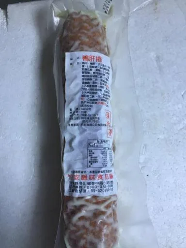 鴨肝捲 外包裝