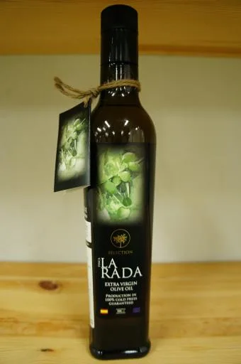 100% 初榨冷壓特級純橄欖油 外包裝